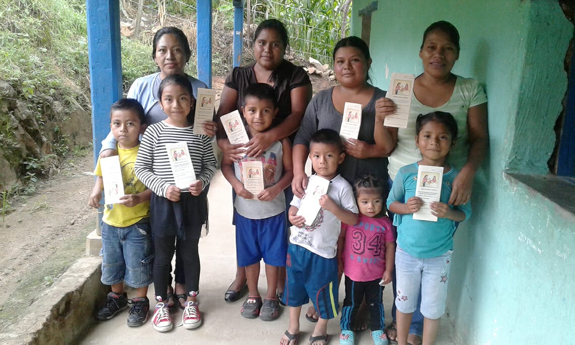 Childrens-Savings-Group_Guatemala